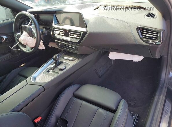 WBAHF9C08MWX27792 2021 BMW Z4 Черный Вид панели приборов