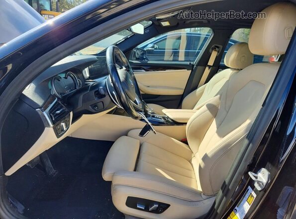 WBAJA9C5XJB034303 2018 BMW OTHER Black Widok wnętrza z przodu