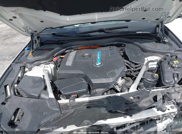 WBAJB1C03LCE08673 2020 BMW 5 SERIES Белый Вид сзади