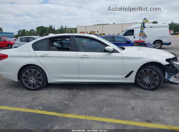WBAJB1C03LCE08673 2020 BMW 5 SERIES Белый Панорамный вид салона 360°