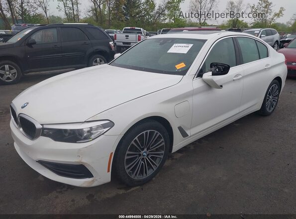 WBAJB1C04LCE38832 2020 BMW 5 SERIES White Vista tres cuartos delantera izquierda