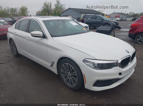 WBAJB1C04LCE38832 2020 BMW 5 SERIES White Delantero derecho