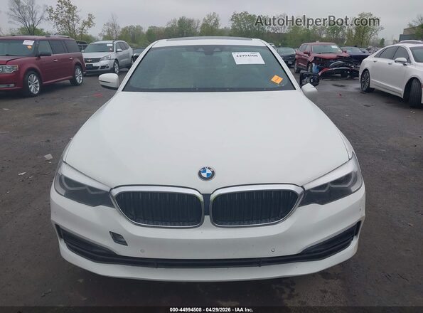 WBAJB1C04LCE38832 2020 BMW 5 SERIES White Vista del cuadro de instrumentos