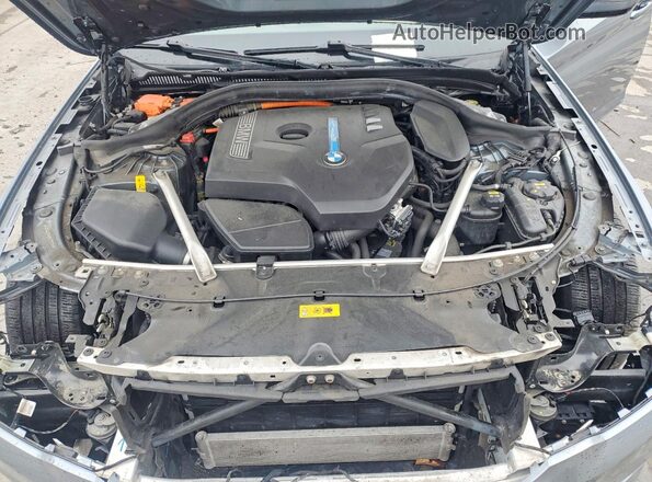 WBAJB1C56KB376282 2019 BMW 5 SERIES Silver Вид задньої частини салону