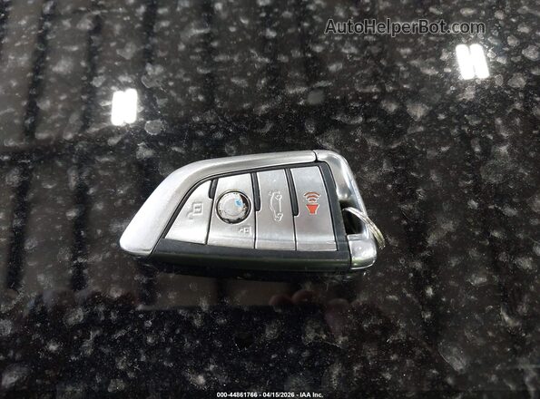 WBAJB9C57JG463754 2018 BMW 5 SERIES Black Widok deski rozdzielczej