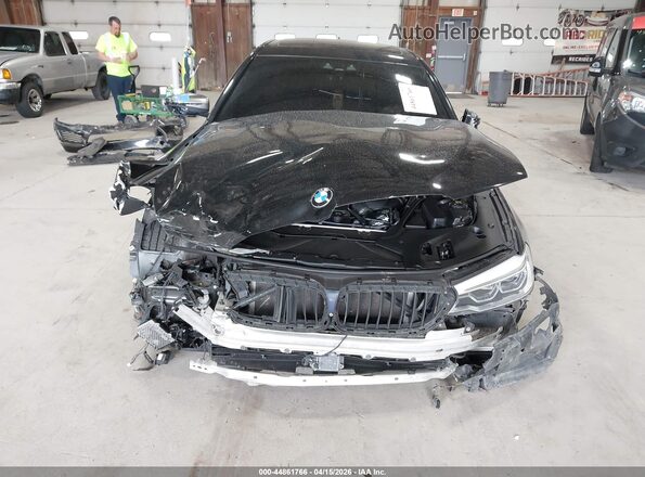 WBAJB9C57JG463754 2018 BMW 5 SERIES Black Widok z przodu