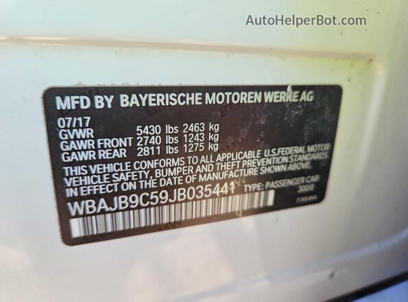 WBAJB9C59JB035441 2018 BMW M5 White Շարժիչի բաժամունքի տեսք