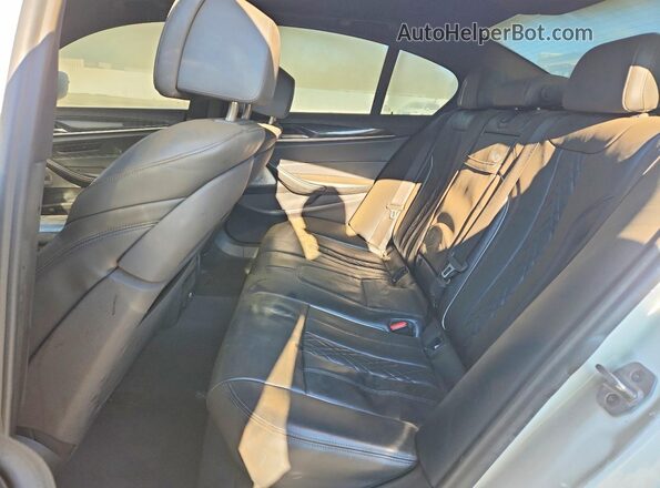 WBAJB9C59JB035441 2018 BMW M5 White Հետևի նստատեղերի տեսք