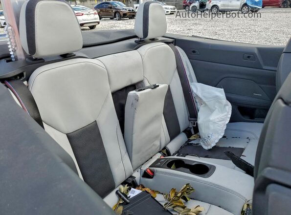WBS33BA01RCN05306 2024 BMW M4 Синий Вид задних сидений