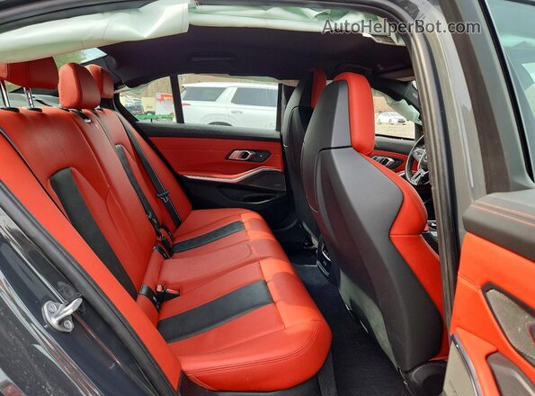 WBS43AY06PFP10877 2023 BMW M3 Gray Widok tylnych siedzeń