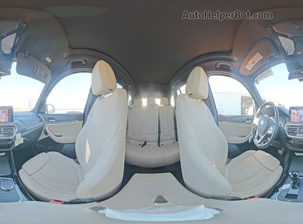 WBX47DP05RN259337 2024 BMW X3 White Панорамний вид салону 360°