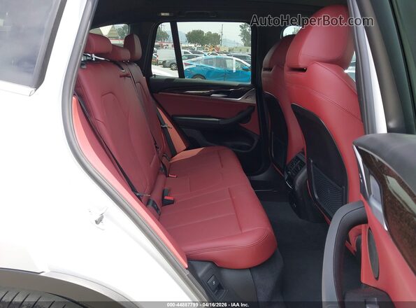 WBX47DP07RN320056 2024 BMW X3 Белый Вид наклейки с VIN-кодом