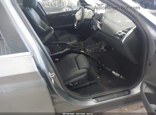 WBX57DP04RN278451 2024 BMW X3 Серый Вид салона спереди