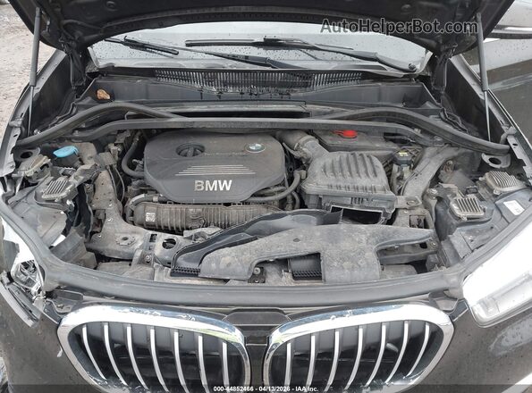 WBXHT3C31H5F78890 2017 BMW X1 Коричневый Вид сзади