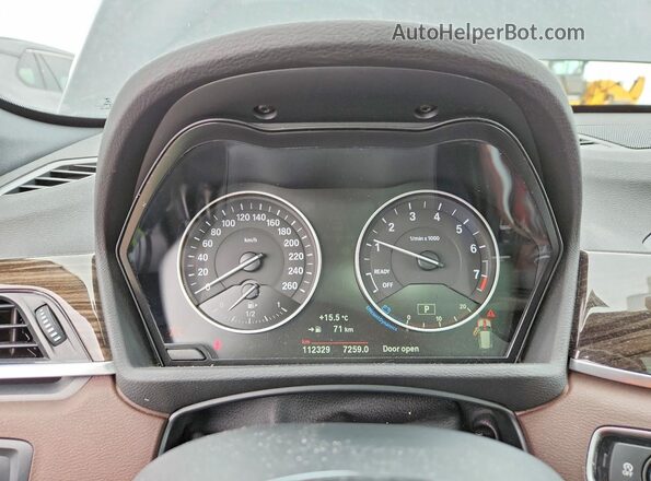 WBXHT3C32H5F69762 2017 BMW X1 Black Widok zestawu wskaźników