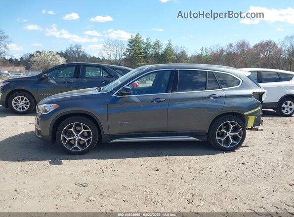 WBXHT3C34J5F92272 2018 BMW X1 Серый Панорамный вид салона 360°