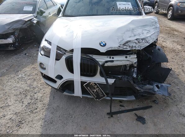 WBXHT3C35J5F91423 2018 BMW X1 Белый 