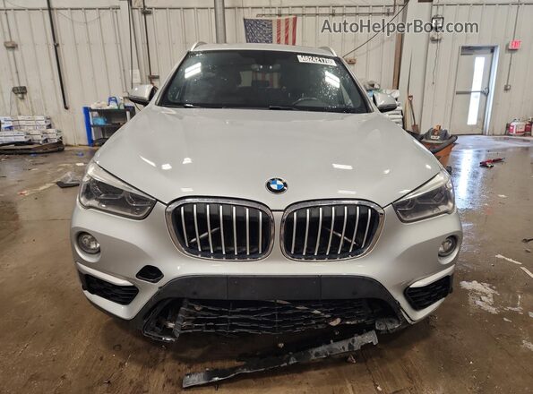 WBXHT3C38G5E56512 2016 BMW X1 Серебряный Вид наклейки с VIN-кодом