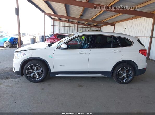 WBXHT3C38GP885053 2016 BMW X1 Белый Панорамный вид салона 360°