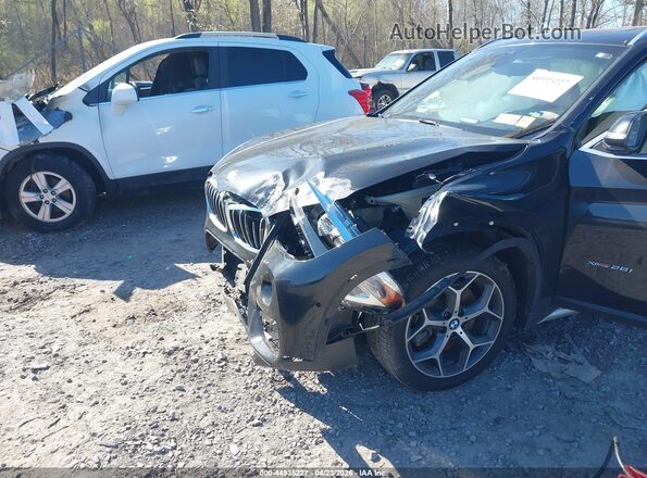 WBXHT3C38H5F73685 2017 BMW X1 Черный Вид спереди