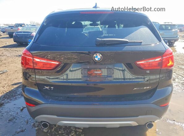 WBXHT3C38J5L32549 2018 BMW X1 Черный Вид сзади