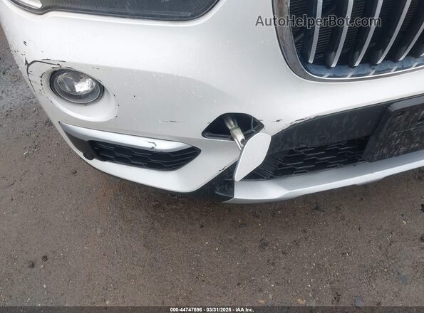 WBXHT3C39J5K32072 2018 BMW X1 White 