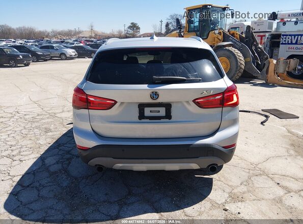 WBXHT3C3XG5E53823 2016 BMW X1 Серебряный 
