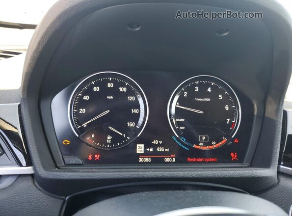 WBXHT3C52K3H36562 2019 BMW X1 Серебряный Вид щитка приборов