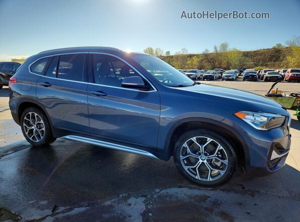 WBXJG7C01L5P35682 2020 BMW X1 Gray Передня права чверть
