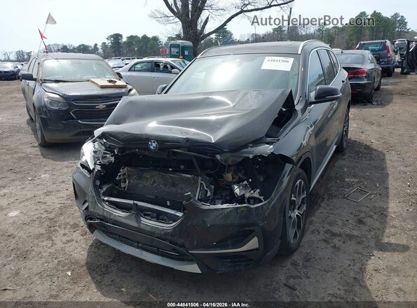 WBXJG9C01L5P86076 2020 BMW X1 Black Vista del cuadro de instrumentos