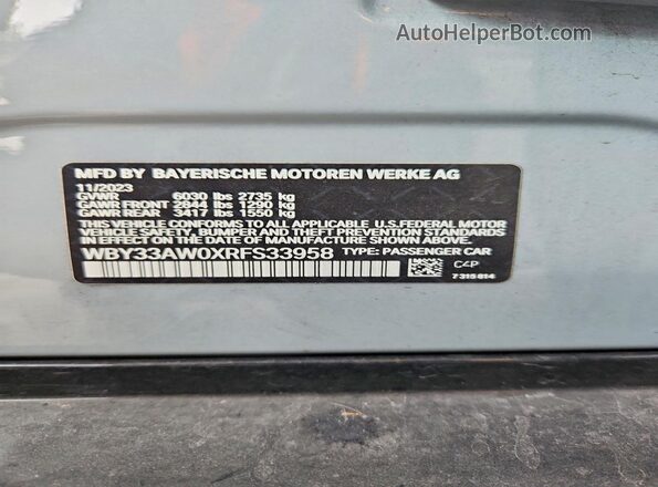 WBY33AW0XRFS33958 2024 BMW I4 Gray Vista del compartimento del motor