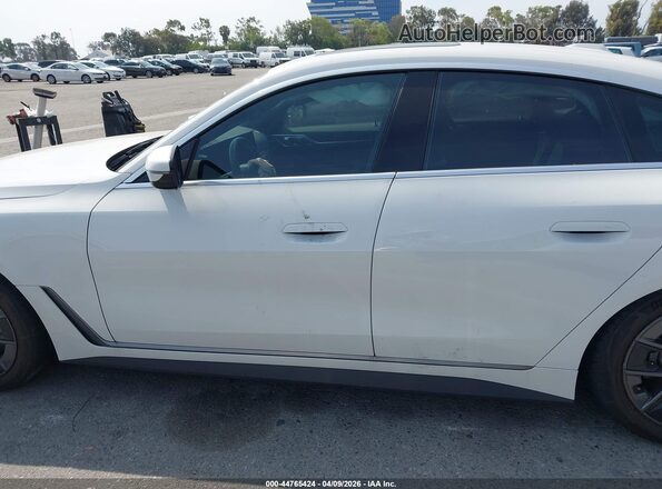WBY43AW01PFP56271 2023 BMW I4 White 360 interior view
