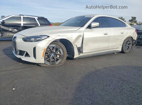 WBY43AW07RFS85410 2024 BMW I4 White Vista tres cuartos delantera izquierda