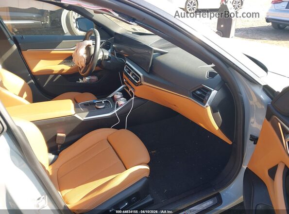 WBY73AW01RFS95783 2024 BMW I4 Gray Vista interior delantera