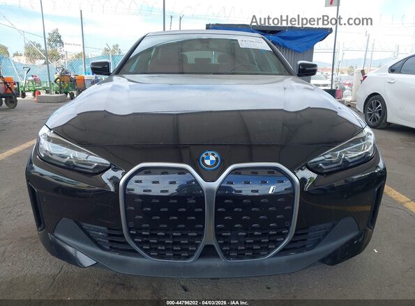 WBY73AW08PFP89703 2023 BMW I4 Black Vista interior trasera