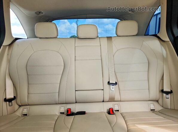 WDC0G4JB1KV138679 2019 MERCEDES-BENZ GLC-CLASS Black Widok tylnych siedzeń