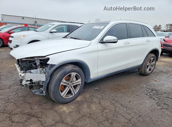 WDC0G4KB2JV053170 2018 MERCEDES-BENZ GLC-CLASS Белый Передняя левая четверть