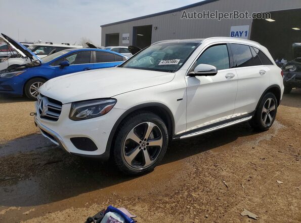 WDC0G5EB1KF617713 2019 MERCEDES-BENZ GLC-CLASS White Vista tres cuartos delantera izquierda
