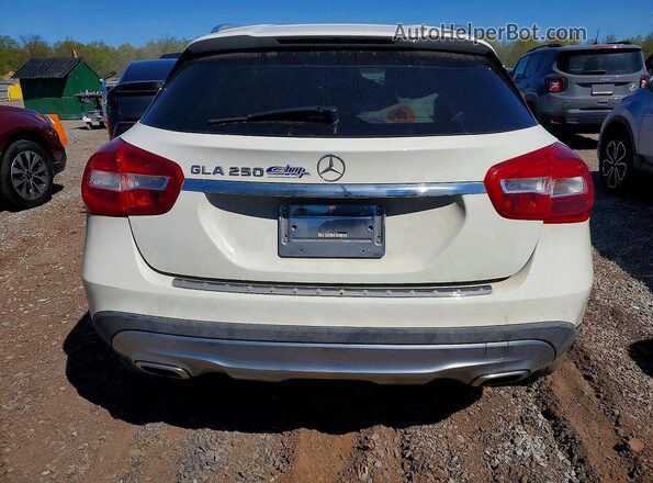 WDCTG4EB0GJ219372 2016 MERCEDES-BENZ GLA White Widok z tyłu