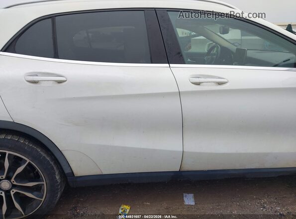 WDCTG4EB0GJ223373 2016 MERCEDES-BENZ GLA 250 White უკანა სალონის ხედი