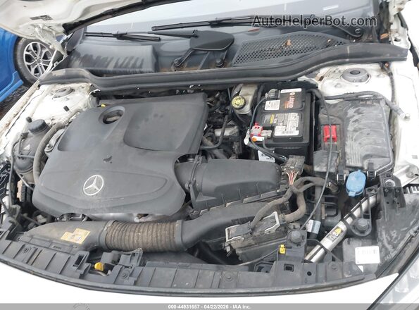 WDCTG4EB0GJ223373 2016 MERCEDES-BENZ GLA 250 White წინა ხედი