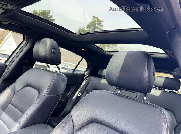 WDCTG4EB0JJ442812 2018 MERCEDES-BENZ GLA Gray ხელსაწყოთა პანელის ხედი