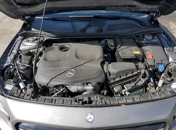 WDCTG4EB1GJ221017 2016 MERCEDES-BENZ GLA Gray Widok wnętrza z tyłu