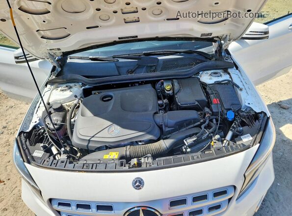 WDCTG4EB3KU004205 2019 MERCEDES-BENZ GLA Белый Вид подкапотного пространства