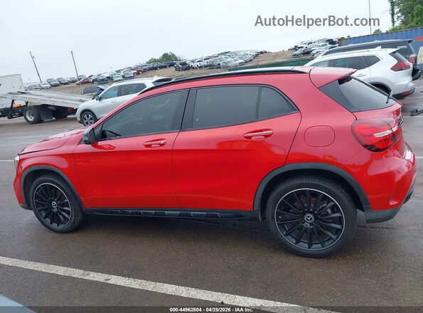 WDCTG4EB3KU011638 2019 MERCEDES-BENZ GLA 250 Red Vista interior de 360 grados