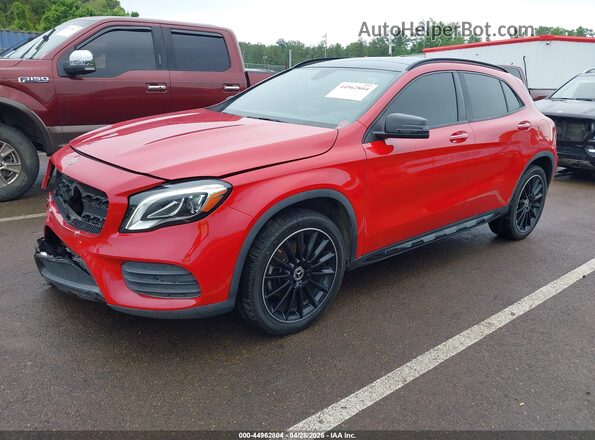 WDCTG4EB3KU011638 2019 MERCEDES-BENZ GLA 250 Red Vista tres cuartos delantera izquierda