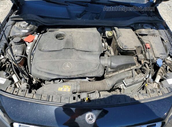 WDCTG4EB4JJ457443 2018 MERCEDES-BENZ GLA Black Widok komory silnika
