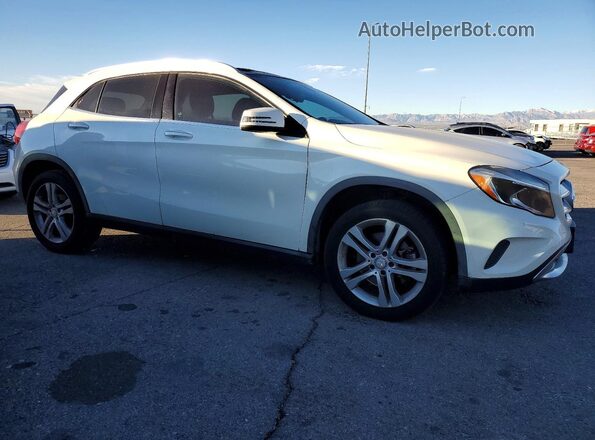 WDCTG4EB5HJ319453 2017 MERCEDES-BENZ GLA White Delantero derecho
