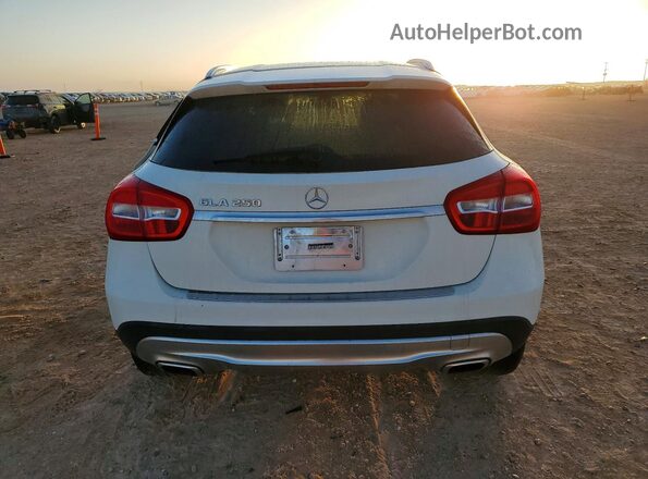 WDCTG4EB5HJ336334 2017 MERCEDES-BENZ GLA White Rear view