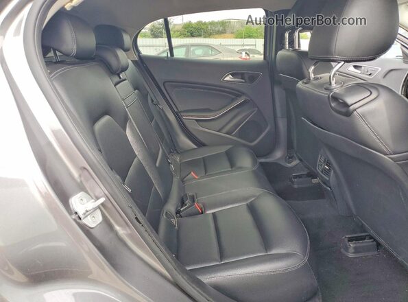 WDCTG4EB7GJ232488 2016 MERCEDES-BENZ GLA Серый Вид задних сидений